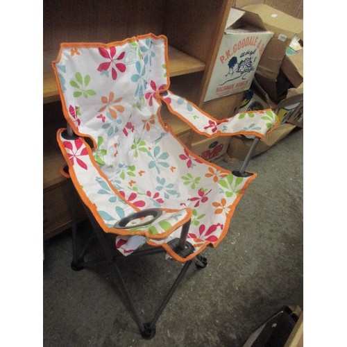 285 - FOLDING CHAIR BY 