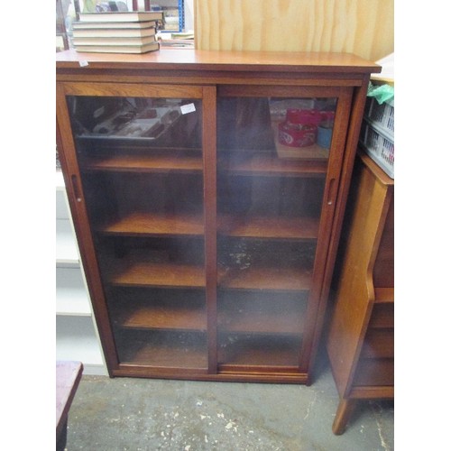 264 - GOOD QUALITY MAHOGANY BOOKCASE WITH FOUR ADJUSTABLE SHELVES AND SLIDING DOORS - 92CM X 32CM X 130CM