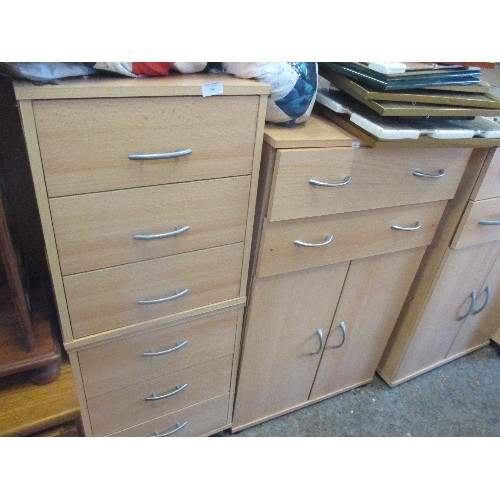 298 - PALE WOOD EFFECT 2 DRAWER AND CUPBOARD UNIT AND A MATCHING PAIR OF THREE DRAWER CHESTS ON CASTORS