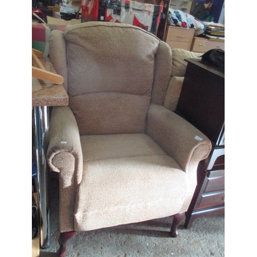 349 - GOOD QUALITY WING ARMCHAIR ON QUEEN ANNE LEGS TEXTURED BEIGE / CHOCOLATE FLECK FABRIC