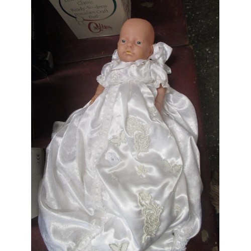 189 - A BABY DOLL IN A CHRISTENING ROBE