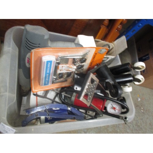 374 - BOX OF CAR ITEMS INC HALFORDS TYRE PUMP, PUNCTURE REPAIR ETC