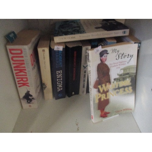 156 - TWO CUBES OF WW2 & MILITARY BOOKS INC 