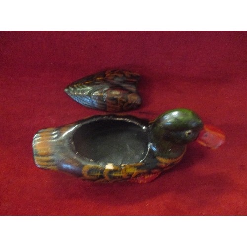 73 - POTTERY DUCK/DRAKE. HAND PAINTED LIDDED POT WITH GLASS EYES.