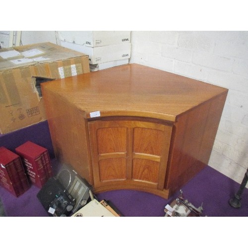 163 - RETRO NATHAN CORNER CUPBOARD/ TV CABINET. CURVED FRONT AND DOOR.