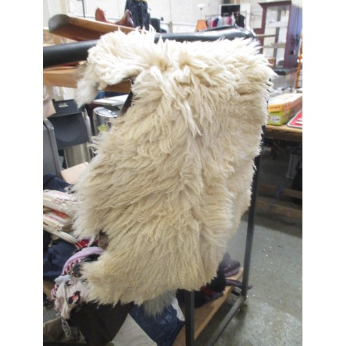 340 - SHEEPSKIN RUG - 74CM X 105CM