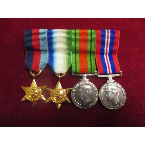 14 - SET OF MINIATURE WW2 MEDALS INC THE DEFENCE MEDAL, WAR MEDAL, ATLANTIC STAR AND 1939-45 STAR IN ORIG... 