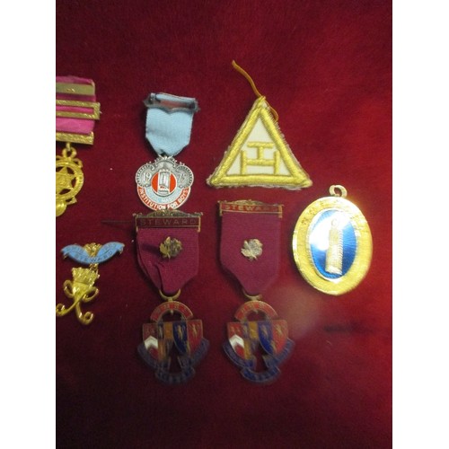 15 - COLLECTION OF MASONIC MEDALS INC ROYAL MASONIC BENEVOLENT INSTITUTION PROVINCE OF NORFOLK 1995, STEW... 