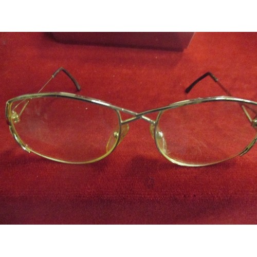 30 - DESIGNER GLASSES WITH 