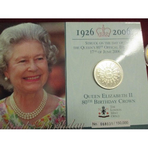 32 - A SET PF 3 TDC 24CT GOLD PLATED WILLIAM AND CATHERINE 2013 CROWN COINS AND A 2006 TDC QUEEN ELIZABET... 