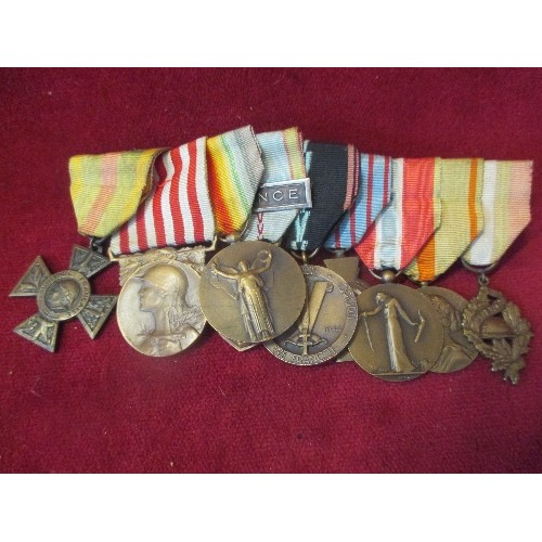 58 - COLLECTION OF FRENCH MEDALS 
WWI Volunteer Combatant’s Cross (Croix du Combattant Volontaire), 1914-... 