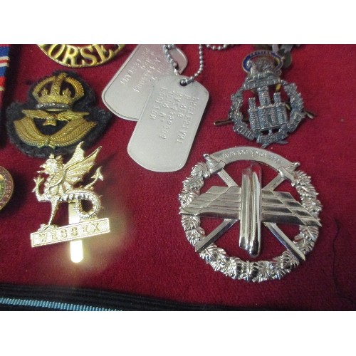 21B - COLLECTION OF BRITISH MILITARY INSIGNIA
WWI & WWII RAF,  ARMY CAP BADGES, NAVAL CAP BADGE  MEDAL STR... 