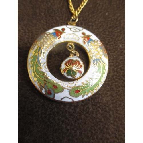 47 - A BEAUTIFUL CLOISONNE AND GOLD PLATED NECKLACE AND EARRING SET - DOUBLE SIDED DISC PENDANT WITH PEAC... 