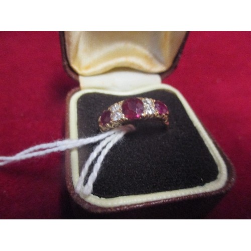 17A - 18ct GOLD RUBY AND DIAMONDS  RING -  WEIGHT 3.38G SIZE M