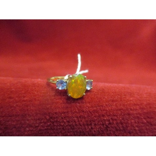 17F - 10 ct GOLD MEXICAN FIRE OPAL MULTI COLOURED
WITH TOPAZ WEIGHT 2.37