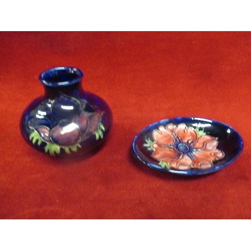 9B - MOORCROFT HIBISCUS PATTERN VASE WITH GOLD PAPER LABEL  AND A VINTAGE PIN DISH WITH IMPRESSED MARKS