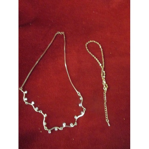 54C - SMALL COLLECTION OF SILVER JEWELLERY INCLUDING NECKLACE SET WITH DIAMANTE, SPIRAL TWIST BRACELET AND... 