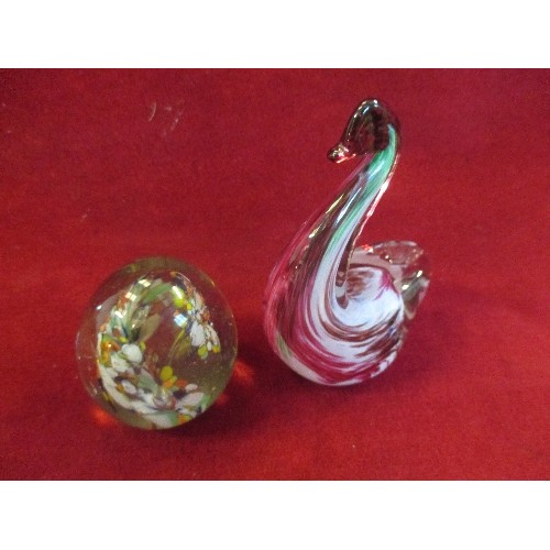 66 - 4 PAPERWEIGHTS INCLUDING AN AVONDALE GLASS SWAN, ALSO A WADE CANDLE STAND