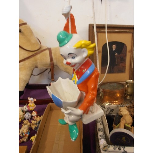 136 - LARGE CERAMIC HANGING CLOWN. UMBRELLA WOULD HOLD PLANT/FLOWERS/OTHER. BRIGHT PRIMARY COLOURS.