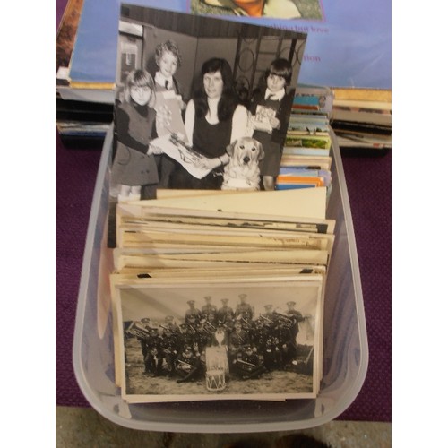 99 - BOX OF VINTAGE POSTCARDS. ALSO SEPIA AND BLACK & WHITE PHOTO-POSTCARDS. INCLUDES 'THE COURT PLAYERS,... 