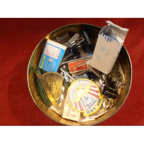 207 - VINTAGE BISCUIT TIN FULL OF OLD BITS & BOBS. INCLUDES 3 SEKONDA POCKET WATCHES, H. SAMUEL CUFFLINKS,... 