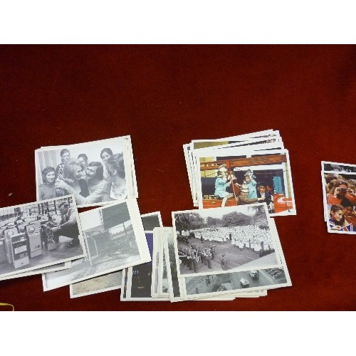 324 - COLLECTION OF POSTCARDS FROM THE EASTERN DAILY PRESS - 1960'S AND 70'S