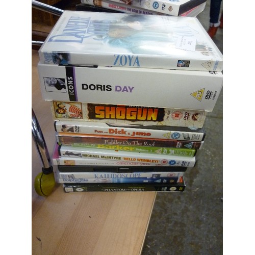 400 - DVD'S INC BOX SETS, 