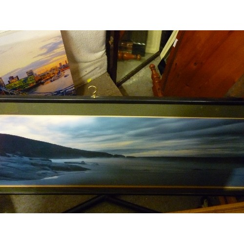 500 - 5 X FRAMED PHOTOGRAPHS AND PRINTS, THE LARGEST 114CM X 45CM