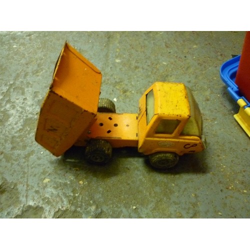 501 - BOX OF TOYS, TONKA DUMPER TRUCK ETC