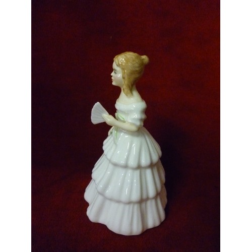 4 - ROYAL DOULTON 