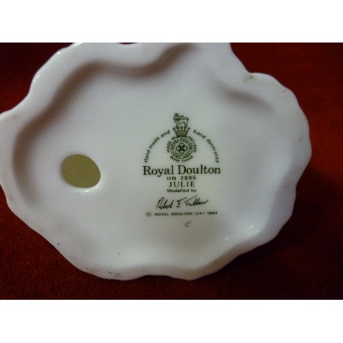 4 - ROYAL DOULTON 