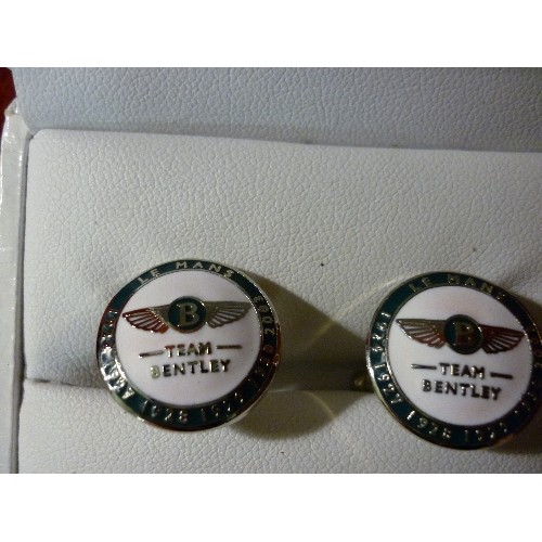 45 - A PAIR OF TEAM BENTLEY 1928 / 29 CUFFLINKS - BOXED