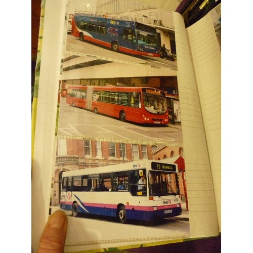 131 - LARGE QUANTITY OF BUS/COACH PHOTOGRAPHS, CONTAINED WITHIN 6 ALBUMS.