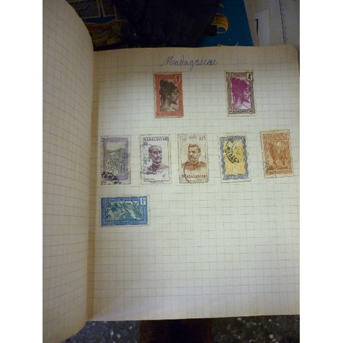 180 - STAMP COLLECTION. VINTAGE STAMP ALBUMS CONTAINING MANY STAMPS. INCLUDING AN ALBUM OF USA & SOUTH AME... 