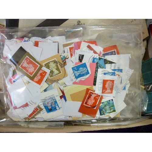 173 - LARGE QUANTITY OF STAMPS. INCLUDES FIRST DAY COVERS AND LOOSE STAMPS.