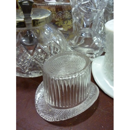 199 - VINTAGE GLASS ITEMS, INCLUDES A DECANTER, A LIDDED SUGAR/JAM POT, VASES, AND 2 GLASS TOP HATS.