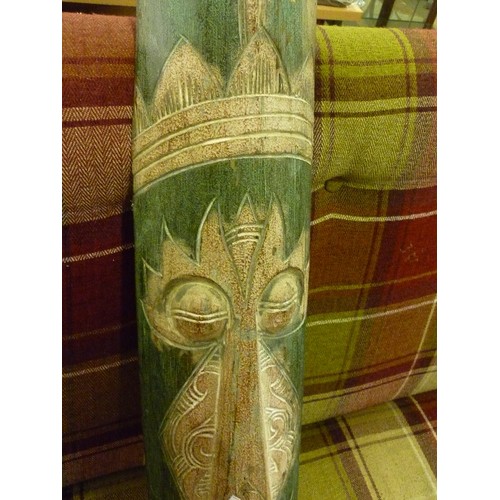 211 - LARGE CARVED & PAINTED WOODEN AFRICAN? WALL DECORATION/MASK. GREEN AND SAND COLOUR.