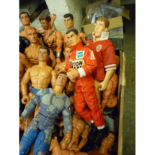 280 - LARGE QUANTITY OF ACTION MAN FIGURES, INC ONE IN AN ARSENAL SHIRT.