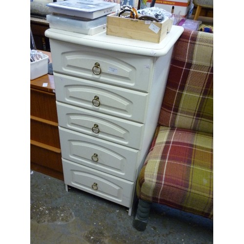 293 - IVORY CHEST OF DRAWERS. TALL NARROW BEDROOM UNIT OF 5 DRAWERS, WITH SIMPLE RING-PULL HANDLES. 1M H/ ... 
