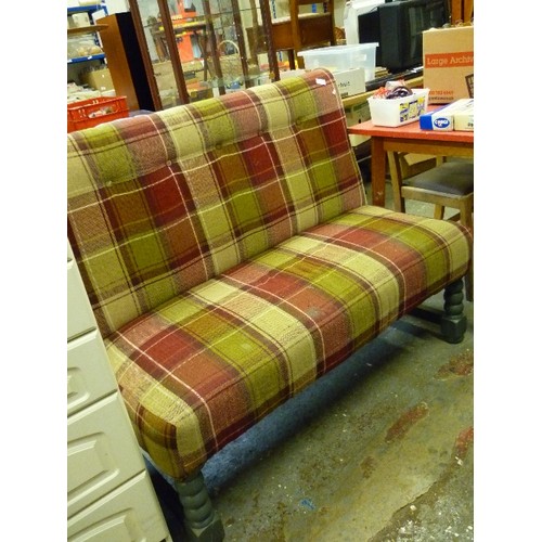 294 - SOLID WINDOW SOFA [NO ARMS] UPHOLSTERED IN LARGE CHECK FABRIC. BURGUNDY/CREAM/OLIVE GREEN. CHUNKY TU... 
