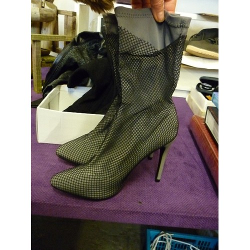 83 - 3 PAIRS OF BRAND-NEW WOMENS HIGH-HEELED BOOTS. SIZE 7. INC A PAIR OF THIGH LENGTH SPARKLY FABRIC BOO... 