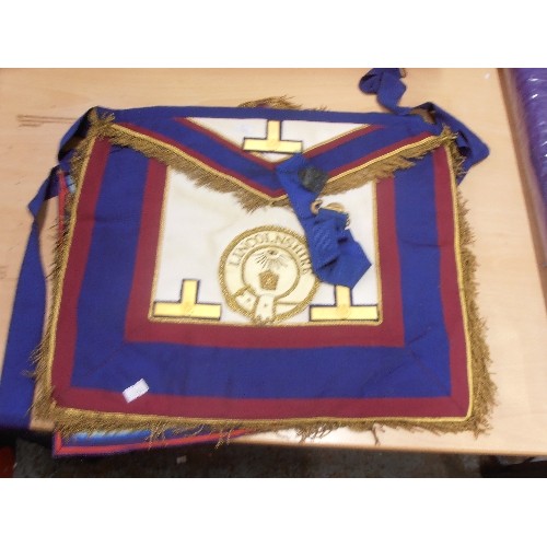 356 - VINTAGE MASONIC REGALIA PROVINCIAL DRESS. APRON AND COLLAR. TOGETHER WITH HARDBACK BOOK 'GRAND LODGE... 