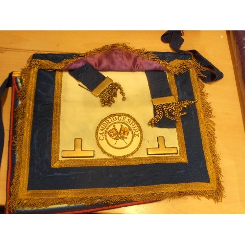 356 - VINTAGE MASONIC REGALIA PROVINCIAL DRESS. APRON AND COLLAR. TOGETHER WITH HARDBACK BOOK 'GRAND LODGE... 