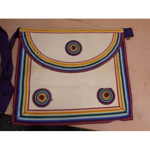 356 - VINTAGE MASONIC REGALIA PROVINCIAL DRESS. APRON AND COLLAR. TOGETHER WITH HARDBACK BOOK 'GRAND LODGE... 