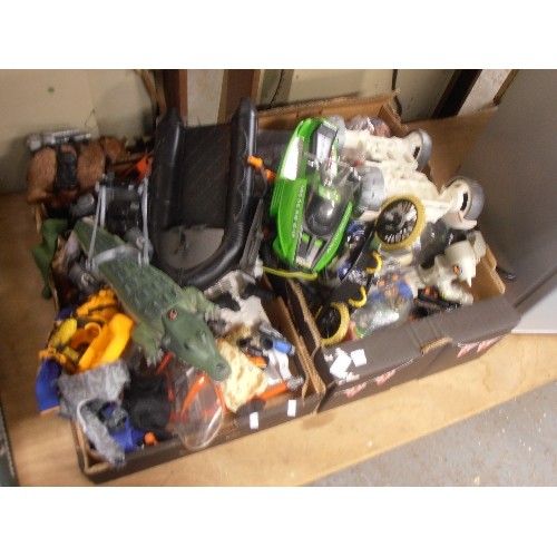 325 - LARGE QUANTITY OF ACTION MAN ITEMS. INCLUDES VEHICLES[DINGHY,JET-SKI ETC] EQUIPMENT, CLOTHES, CROCOD... 