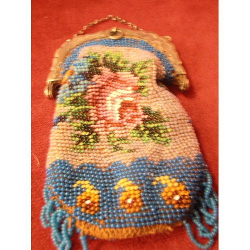 10 - EARLY 1900'S LADIES BEADWORK EVENING PURSE WITH CONTINENTAL SILVER FRAME