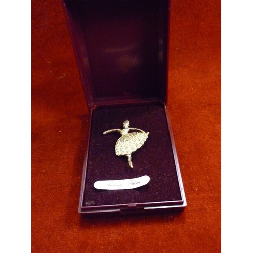 16 - STERLING SILVER AND DIAMANTE BALLERINA BROOCH