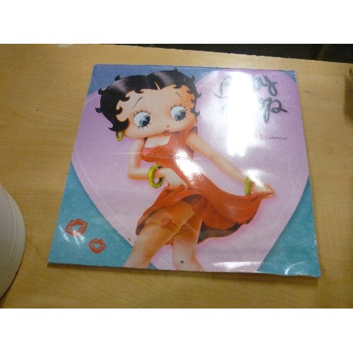 143 - BETTY BOOP CALENDARS. 2013. NEW/PACKAGED.