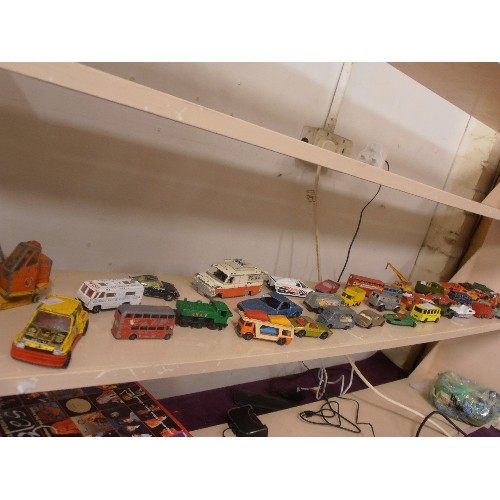 60 - SELECTION OF VARIOUS VINTAGE CARS, SOME CORGI