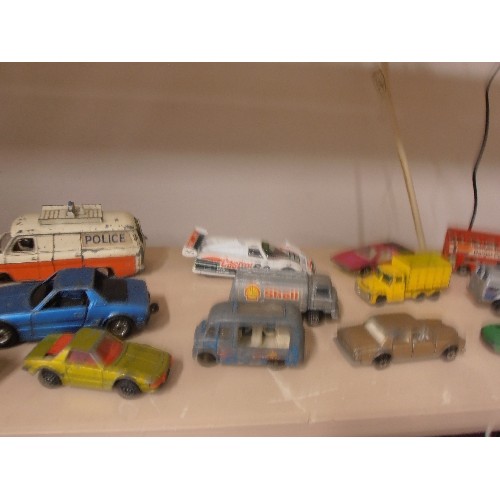 60 - SELECTION OF VARIOUS VINTAGE CARS, SOME CORGI